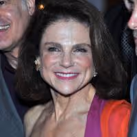 Tovah Feldshuh Set To Host, 'THE BROADWAY BEAUTY PAGEANT' 4/20