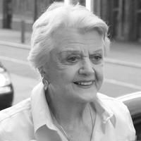Photo Coverage: Angela Lansbury After Her Final 'BLITHE SPIRIT' Performance