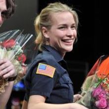 Photo Coverage: 'reasons to be pretty' Opens on Broadway - Curtain Call at the Lyceum