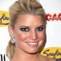 TWITTER WATCH: Jessica Simpson - 'Roxie was all Heart!'
