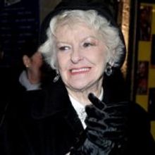 Elaine Stritch Returns 'SINGIN' SONDHEIM' at the Cafe Carlyle 1/5/2010 - 1/30/2010