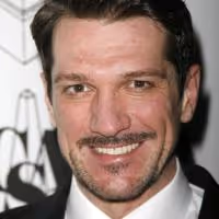 Tony Winner Paulo Szot 'Sails Back' to SOUTH PACIFIC 4/14
