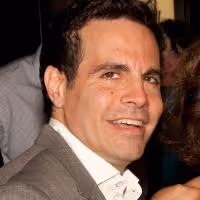 Cantone, Vanderpool, Mooney & More Topline Carolines in November