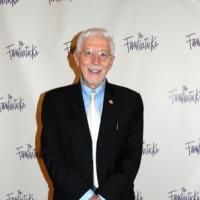 Tom Jones Set for 'Night of 1,000 Luisas' Benefit, 11/4