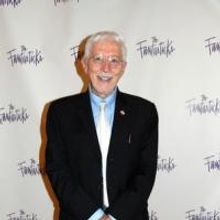 Tom Jones Set for 'Night of 1,000 Luisas' Benefit, 11/4