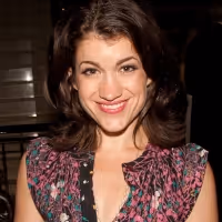 Sarah Stiles Returns to AVENUE Q, 1/8