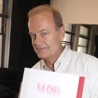 Kelsey Grammer to Get Double LA CAGE Billing: Will star as Georges and Albin on Bway