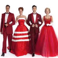 IRVING BERLIN'S WHITE CHRISTMAS Brings the 'Jingle' to Broadway, Previews Begin!