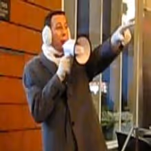 STAGE TUBE: Pee-Wee Continues the Fun at Stage Door