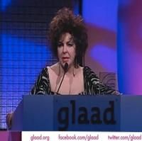 STAGE TUBE: A Look Back at Elizabeth Taylor's 2000 GLAAD Award