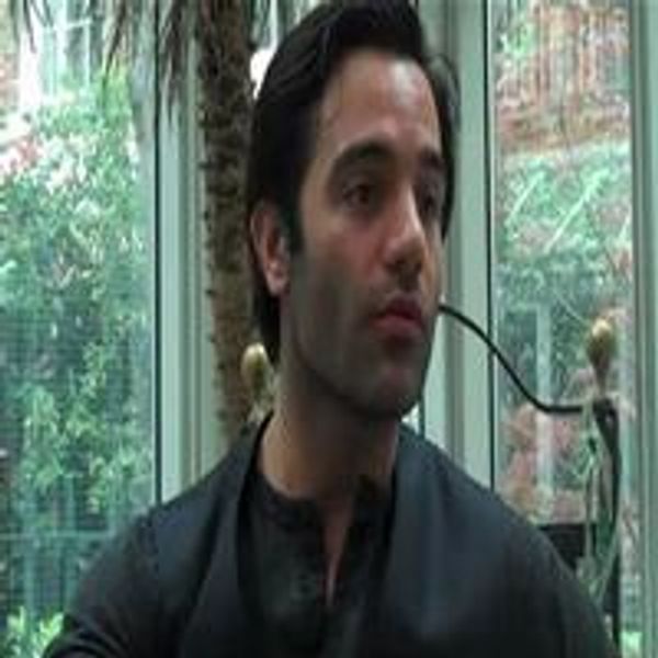 STAGE TUBE: LOVE NEVER DIES' Ramin Karimloo Answers More Questions! - UK Regional Theater Video