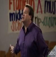 STAGE TUBE: MODERN FAMILY Gets Musical!