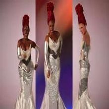 STAGE TUBE: PRISCILLA's Divas Rock Out to Dance Mix!