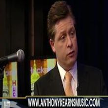 STAGE TUBE: Irish Tenor Anthony Kearns Sings 'Ave Maria' to the Troops
