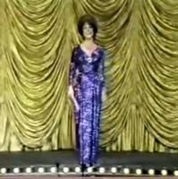 STAGE TUBE: Elizabeth Taylor Presents at the Tonys