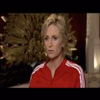 GLEE TV: Jane Lynch Talks GLEE's 'Dream On' Video