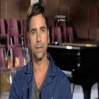 TV: John Stamos Talks GLEE!