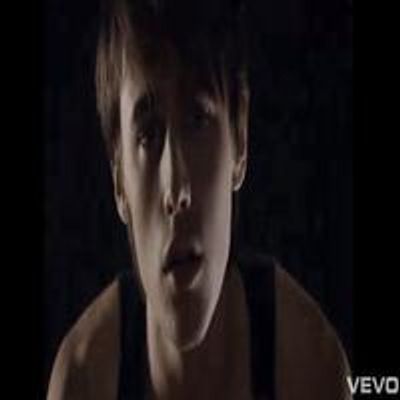 STAGE TUBE: Reeve Carney Sings 'O Mistress Mine' for Taymor's 'Tempest' Film