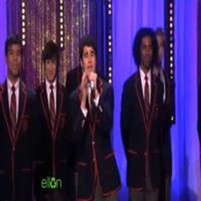 STAGE TUBE: GLEE's Criss and the Warblers Perform on Ellen