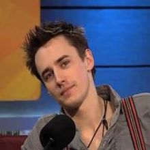 STAGE TUBE: SPIDERMAN's Reeve Carney Plays Coy About Off-Stage Romance with Co-Star…