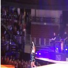 STAGE TUBE: Lea Michele Performs 'Firework' on GLEE Tour in Anaheim