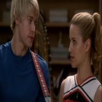 TV: Sneak Peek at GLEE's 'Duets'