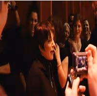 STAGE TUBE: Liza Minnelli Visits PRISCILLA in London