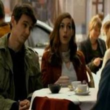 STAGE TUBE: Hathaway and Franco in Opening Oscar Sketch