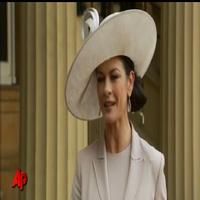 STAGE TUBE: A LITTLE NIGHT MUSIC'S Catherine Zeta-Jones Receives CBE Video