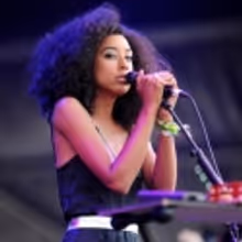 Photo Coverage: Corinne Bailey Rae, Jay Kay & More Perform at Hard Rock Calling Day 2