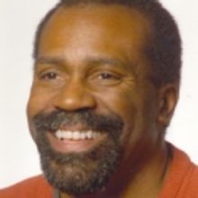 Aurora Funny Fridays Begins 4th Season on 7/23 with Rob Cleveland