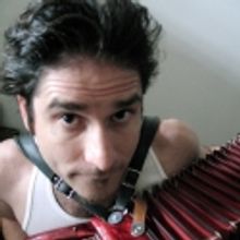 Rana Santacruz Performs at the Jewish Museum, 7/22