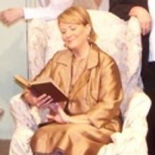 Lynn Yates stars in EXIT THE BODY at Towne Centre Theatre