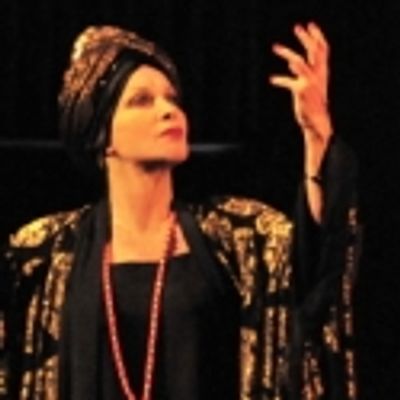 Powers Drives Ogunquit's 'Sunset Boulevard'