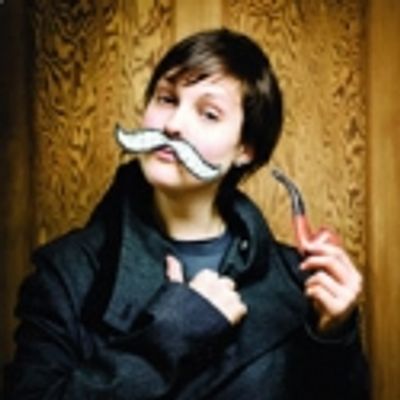 EDINBURGH 2010: BWW Reviews: JOSIE LONG: BE HONOURABLE 2010/08/15