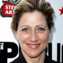 Edie Falco Wins 2010 Emmy for Best Lead Actress in a Comedy