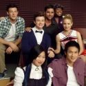 Photo Flash: John Stamos on GLEE!