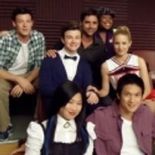 Photo Flash: John Stamos on GLEE!