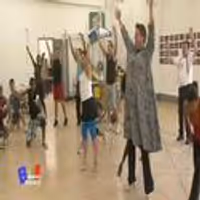Broadway Beat Weekend Special: HAIRSPRAY, BRIEF ENCOUNTER, Flea Market & Freckleface… Video