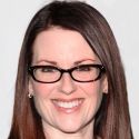 BWW Reviews: MEGAN MULLALLY & Supreme Music Program at OCPAC