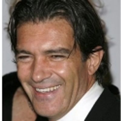 Antonio Banderas Directs Third Film, 'Solo,' for 2012 Release