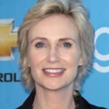 Jane Lynch to Host FOX Holiday Comedy Special, 11/26