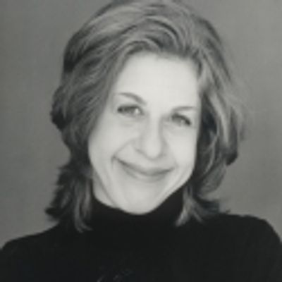 BWW Interviews: Jackie Hoffman Talks Turning 5-0