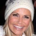 Chenoweth, Neuwirth, Griffin 'Do Pink' For Breast Cancer Awareness Auction