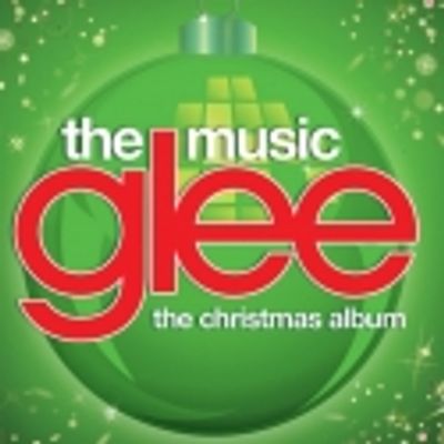 Glee-Cap: A Very Glee Christmas.