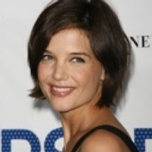 Katie Holmes Back to Broadway in EXTREMITIES?