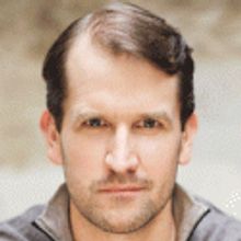 MILLION DOLLAR QUARTET Star James Moye Rings in the New Year at Tony's