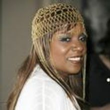 Gloria Gaynor to join GIRLS NIGHT THE MUSICAL 5/23