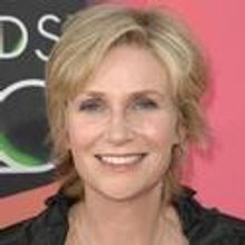 GLEE Star Jane Lynch Responds To Newsweek Controversy