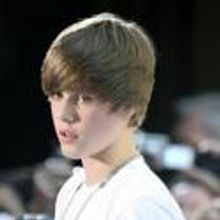 Photo Coverage: Justin Bieber Performs on The Today Show